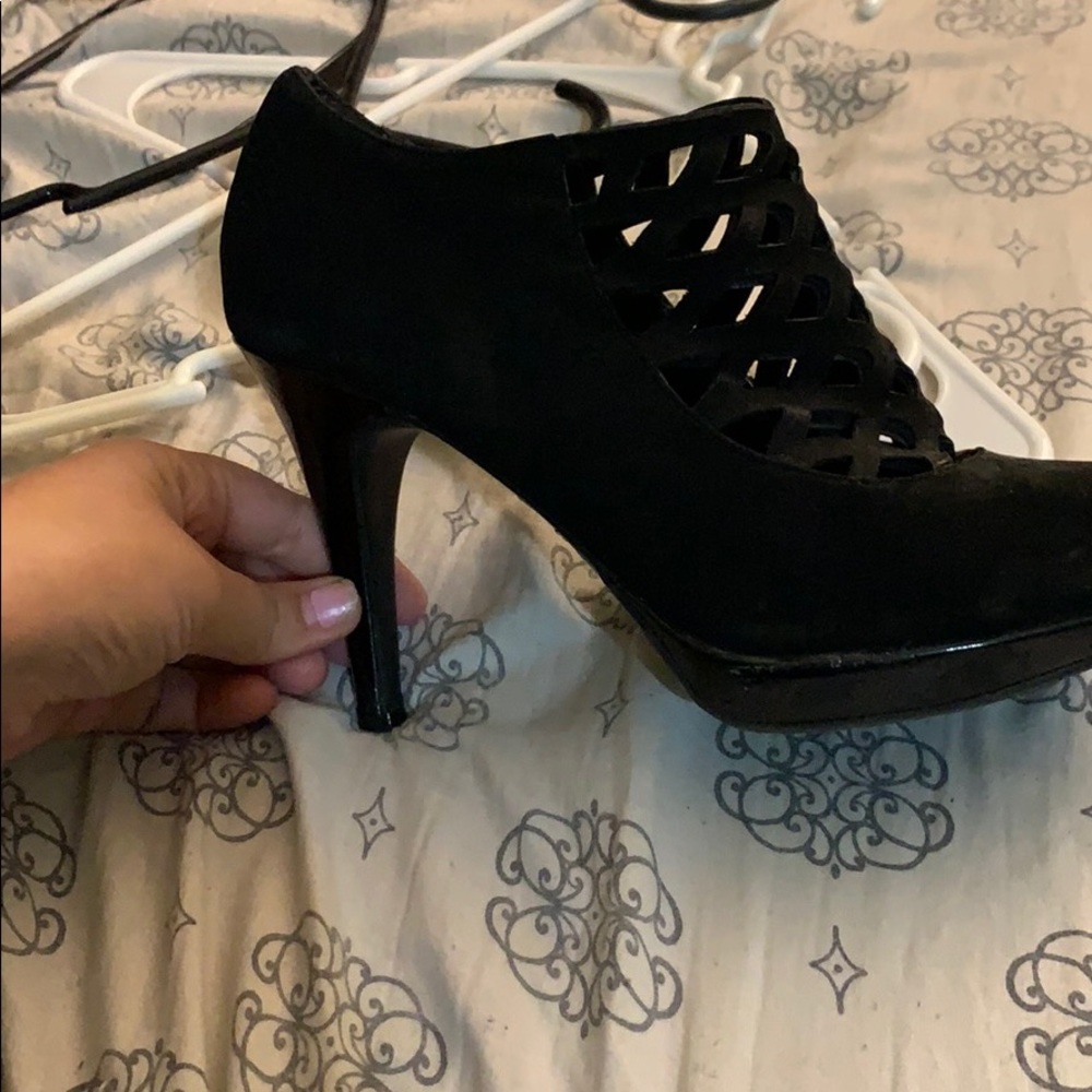 Booty heels